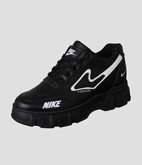 Women sneaker shoes black